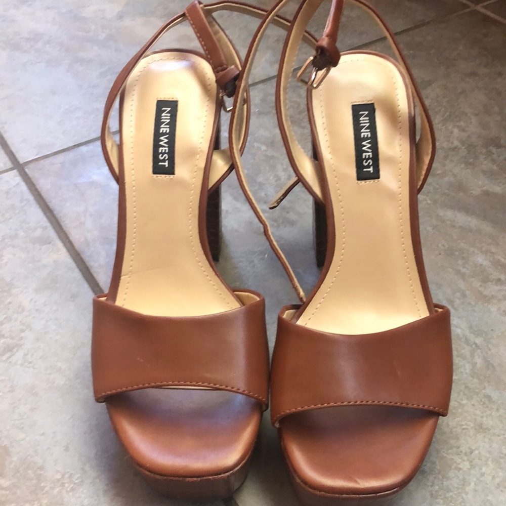 Nine West Platform sandals